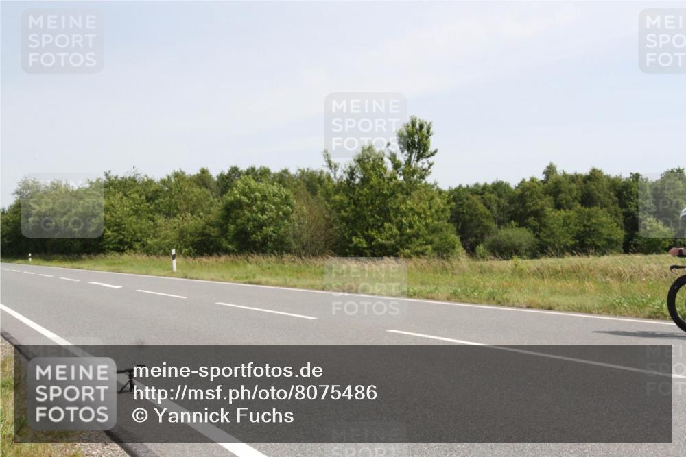 22.06.2025 - Viking Triathlon Yannick Fuchs http://msf.ph/oto/8075486 22.06.2025 11:46:08 Radfahren 77, 140, 167, 298, 384, 534 meine-sportfotos.de