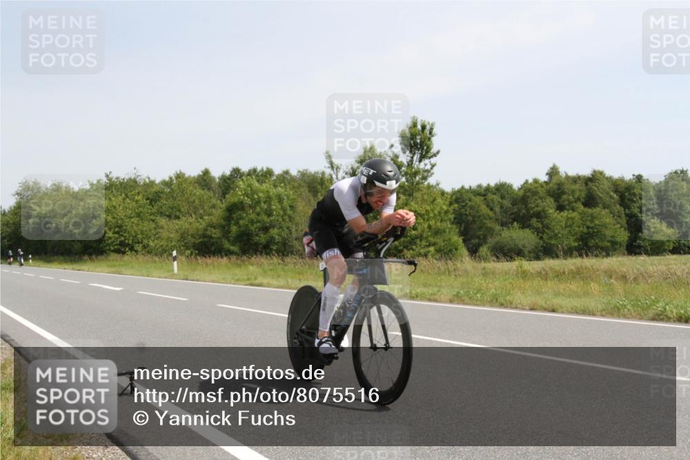 22.06.2025 - Viking Triathlon Yannick Fuchs http://msf.ph/oto/8075516 22.06.2025 11:46:47 Radfahren 59, 267, 393, 463 meine-sportfotos.de