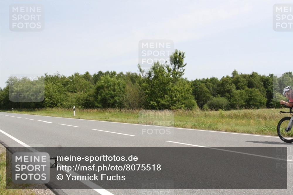 22.06.2025 - Viking Triathlon Yannick Fuchs http://msf.ph/oto/8075518 22.06.2025 11:46:50 Radfahren 57, 59, 393 meine-sportfotos.de
