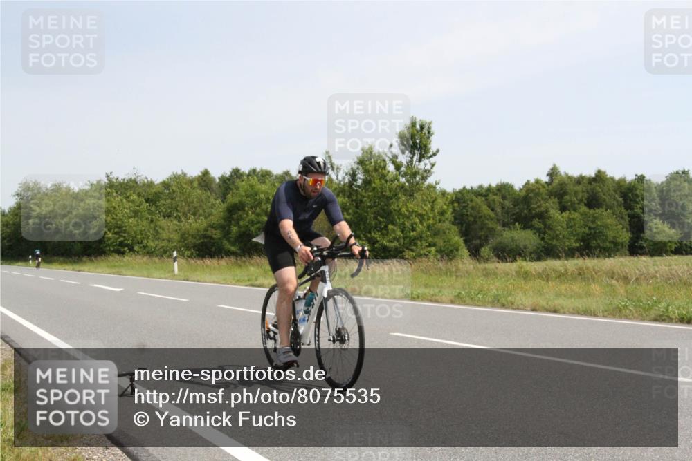 22.06.2025 - Viking Triathlon Yannick Fuchs http://msf.ph/oto/8075535 22.06.2025 11:47:03 Radfahren 48, 116, 402, 481, 640 meine-sportfotos.de