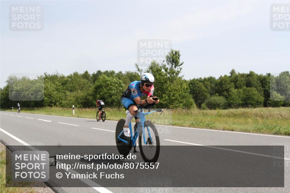 22.06.2025 - Viking Triathlon Yannick Fuchs http://msf.ph/oto/8075557 22.06.2025 11:47:20 Radfahren 9, 23, 61, 235, 272 meine-sportfotos.de
