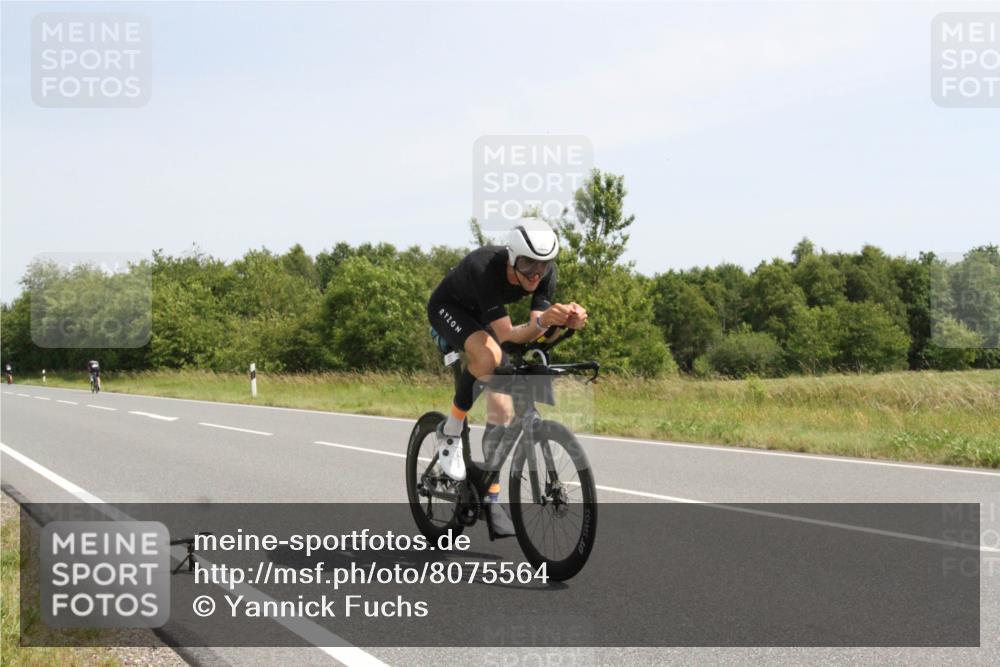 22.06.2025 - Viking Triathlon Yannick Fuchs http://msf.ph/oto/8075564 22.06.2025 11:47:26 Radfahren 272, 286, 344 meine-sportfotos.de