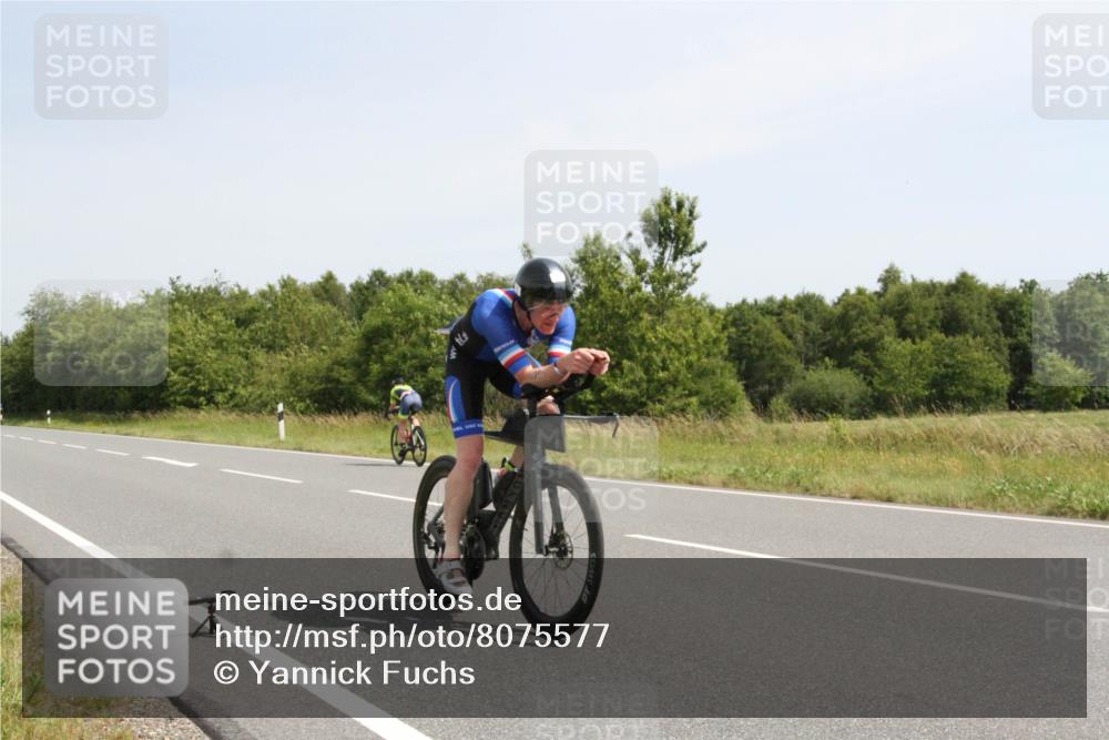 22.06.2025 - Viking Triathlon Yannick Fuchs http://msf.ph/oto/8075577 22.06.2025 11:47:39 Radfahren 52, 171, 422, 659 meine-sportfotos.de