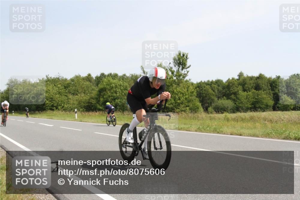 22.06.2025 - Viking Triathlon Yannick Fuchs http://msf.ph/oto/8075606 22.06.2025 11:48:13 Radfahren 145, 176, 180, 368, 485 meine-sportfotos.de