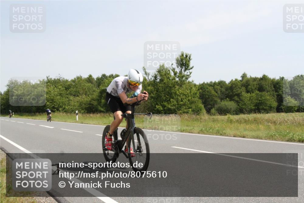 22.06.2025 - Viking Triathlon Yannick Fuchs http://msf.ph/oto/8075610 22.06.2025 11:48:15 Radfahren 145, 176, 368, 397, 485 meine-sportfotos.de