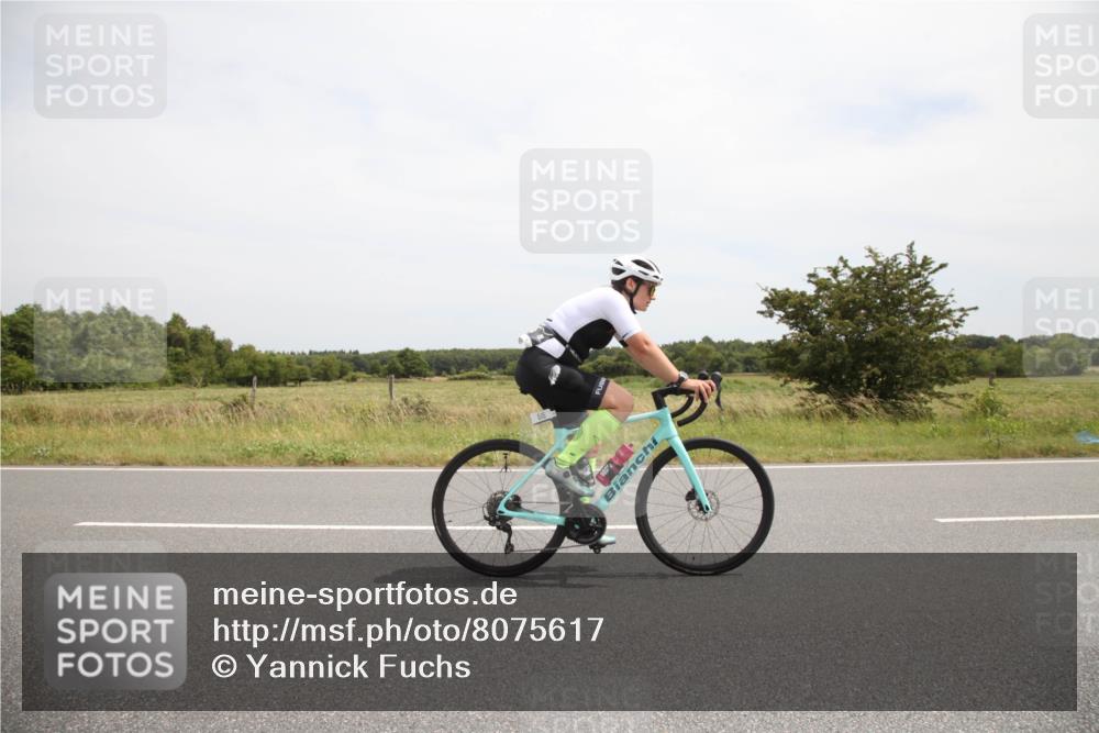22.06.2025 - Viking Triathlon Yannick Fuchs http://msf.ph/oto/8075617 22.06.2025 13:45:11 Radfahren 515 meine-sportfotos.de