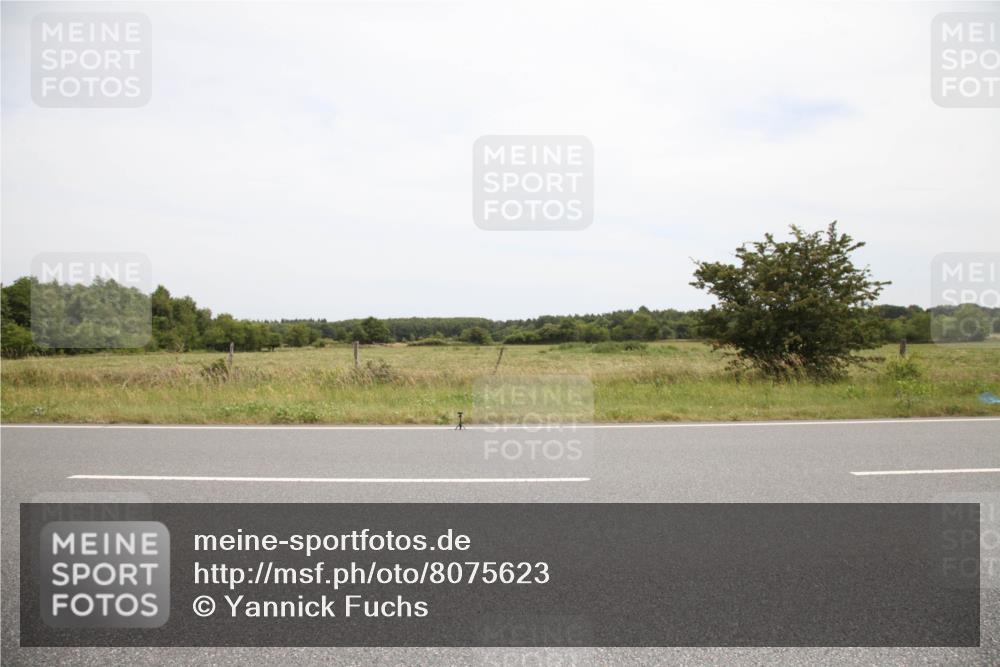 22.06.2025 - Viking Triathlon Yannick Fuchs http://msf.ph/oto/8075623 22.06.2025 13:46:27 Radfahren  meine-sportfotos.de