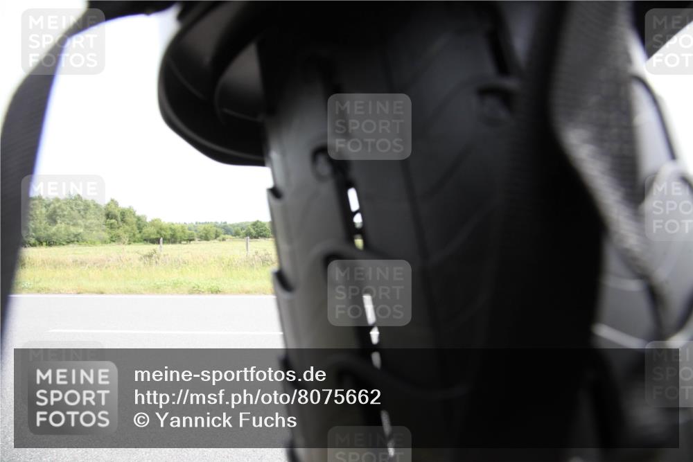 22.06.2025 - Viking Triathlon Yannick Fuchs http://msf.ph/oto/8075662 22.06.2025 13:46:37 Radfahren  meine-sportfotos.de