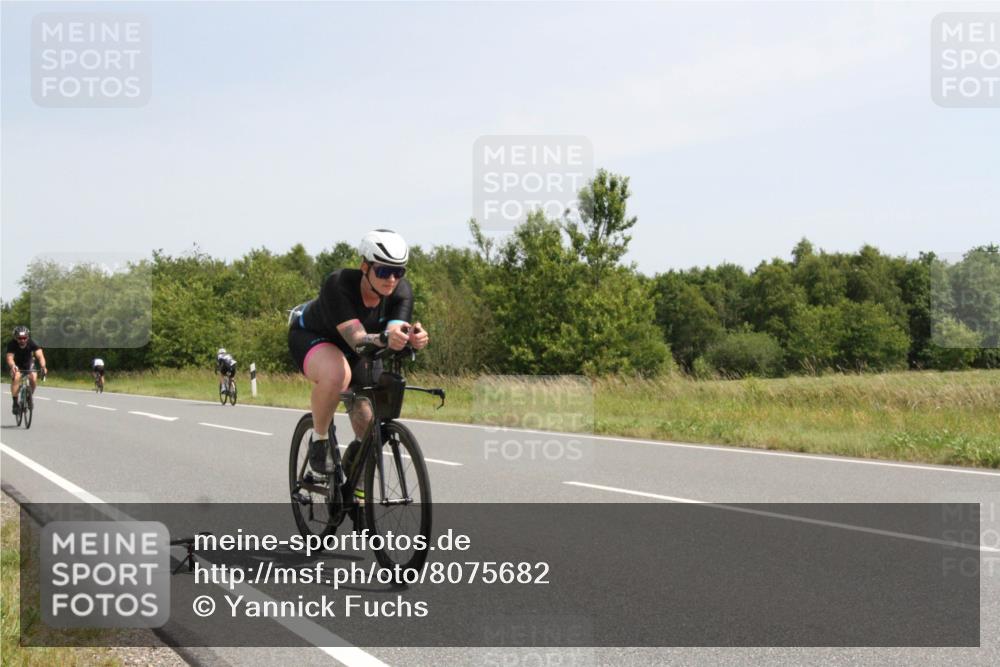 22.06.2025 - Viking Triathlon Yannick Fuchs http://msf.ph/oto/8075682 22.06.2025 11:49:00 Radfahren 201, 269, 281, 363, 454, 542 meine-sportfotos.de