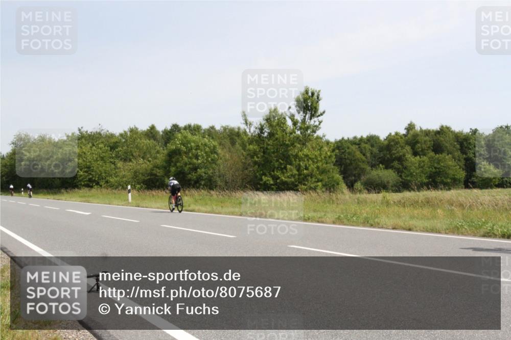 22.06.2025 - Viking Triathlon Yannick Fuchs http://msf.ph/oto/8075687 22.06.2025 11:49:04 Radfahren 201, 210, 281, 454, 542 meine-sportfotos.de