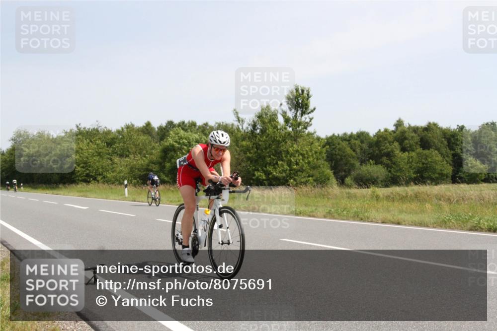 22.06.2025 - Viking Triathlon Yannick Fuchs http://msf.ph/oto/8075691 22.06.2025 11:49:10 Radfahren 210, 353, 477 meine-sportfotos.de