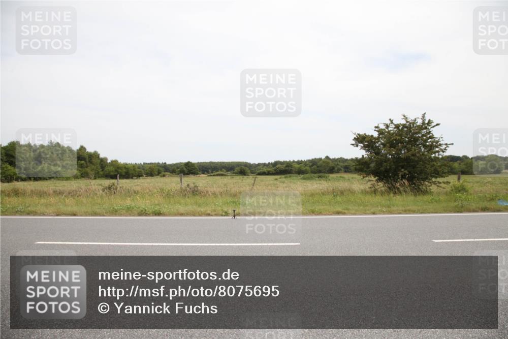 22.06.2025 - Viking Triathlon Yannick Fuchs http://msf.ph/oto/8075695 22.06.2025 13:46:40 Radfahren  meine-sportfotos.de