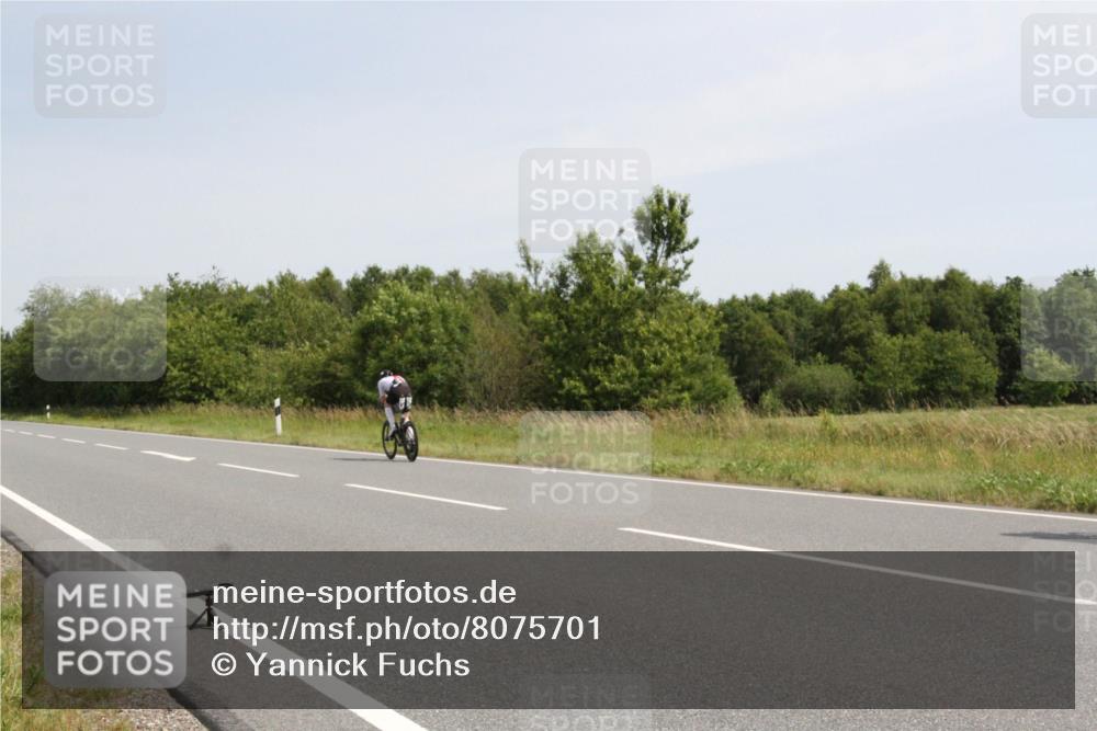 22.06.2025 - Viking Triathlon Yannick Fuchs http://msf.ph/oto/8075701 22.06.2025 11:49:37 Radfahren 22, 331, 375, 487, 488 meine-sportfotos.de