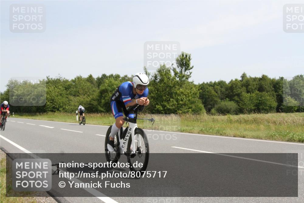 22.06.2025 - Viking Triathlon Yannick Fuchs http://msf.ph/oto/8075717 22.06.2025 11:49:52 Radfahren 3, 211, 254, 347, 648 meine-sportfotos.de