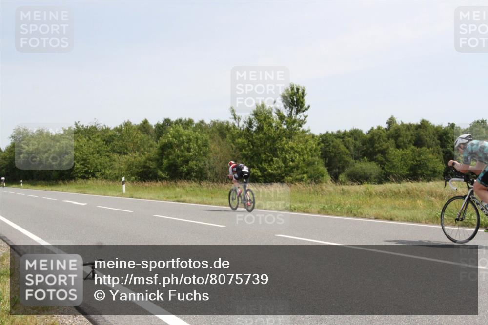 22.06.2025 - Viking Triathlon Yannick Fuchs http://msf.ph/oto/8075739 22.06.2025 11:50:09 Radfahren 150, 153, 182, 376, 553 meine-sportfotos.de