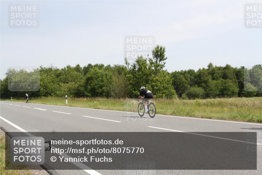 22.06.2025 - Viking Triathlon Yannick Fuchs http://msf.ph/oto/8075770 22.06.2025 11:50:36 Radfahren 370, 411, 505, 530, 657 meine-sportfotos.de