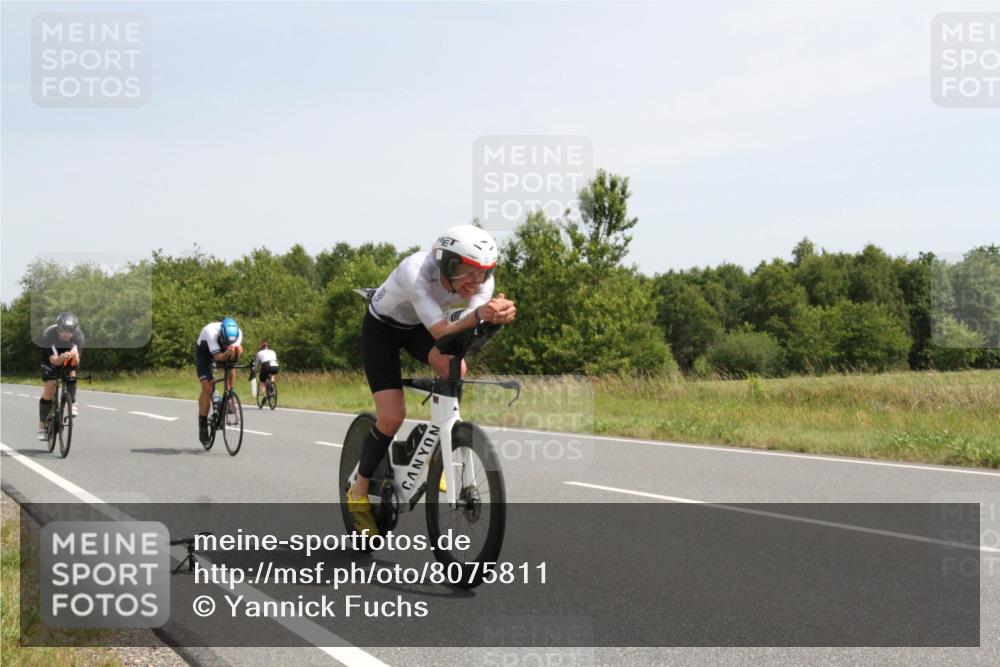 22.06.2025 - Viking Triathlon Yannick Fuchs http://msf.ph/oto/8075811 22.06.2025 11:51:23 Radfahren 99, 310, 419, 651 meine-sportfotos.de