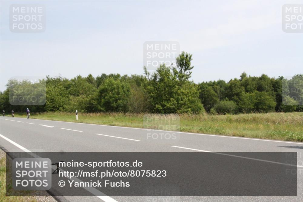 22.06.2025 - Viking Triathlon Yannick Fuchs http://msf.ph/oto/8075823 22.06.2025 11:51:39 Radfahren 152, 194 meine-sportfotos.de