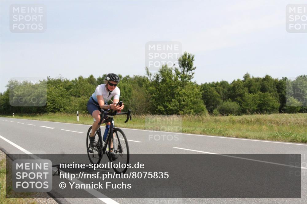 22.06.2025 - Viking Triathlon Yannick Fuchs http://msf.ph/oto/8075835 22.06.2025 11:51:49 Radfahren 165, 251, 498, 614 meine-sportfotos.de