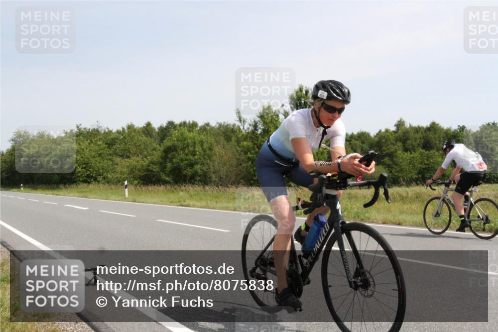 22.06.2025 - Viking Triathlon Yannick Fuchs http://msf.ph/oto/8075838 22.06.2025 11:51:49 Radfahren 165, 251, 498, 614 meine-sportfotos.de