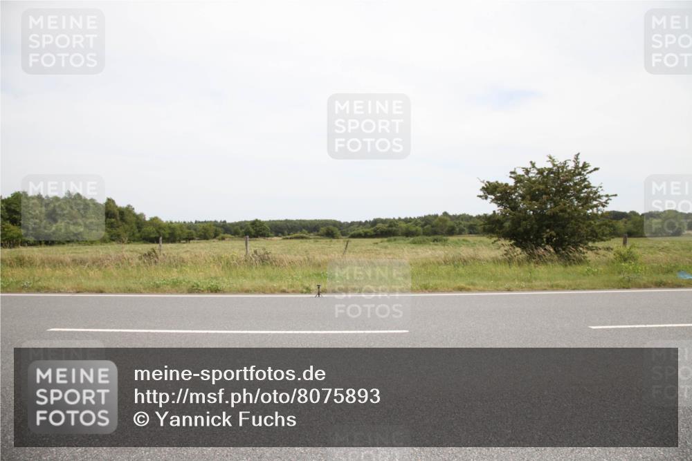 22.06.2025 - Viking Triathlon Yannick Fuchs http://msf.ph/oto/8075893 22.06.2025 13:49:16 Radfahren  meine-sportfotos.de