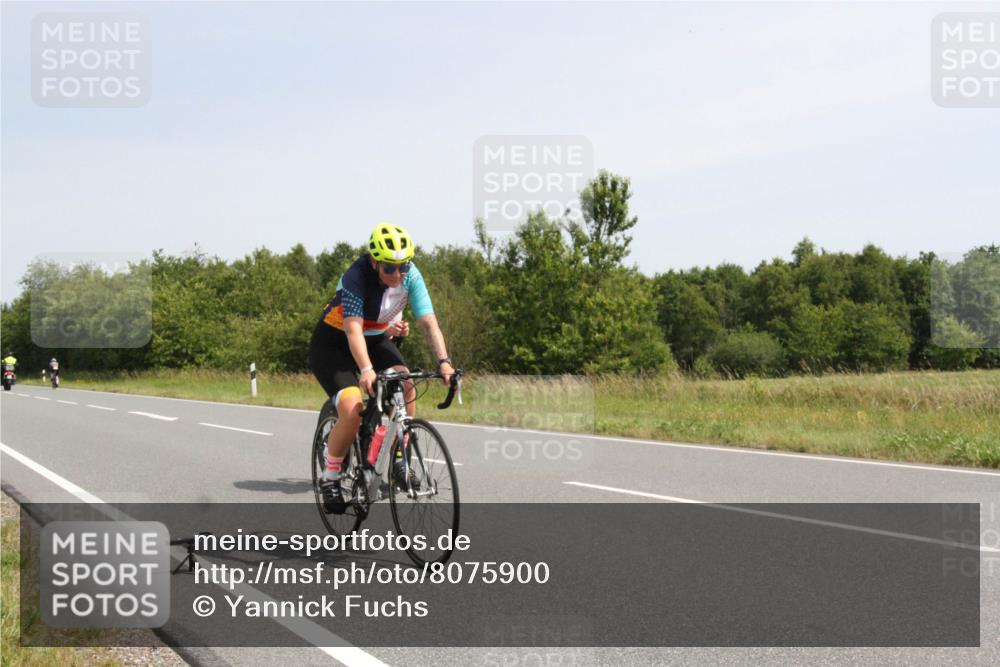 22.06.2025 - Viking Triathlon Yannick Fuchs http://msf.ph/oto/8075900 22.06.2025 11:52:48 Radfahren 381, 450, 656 meine-sportfotos.de