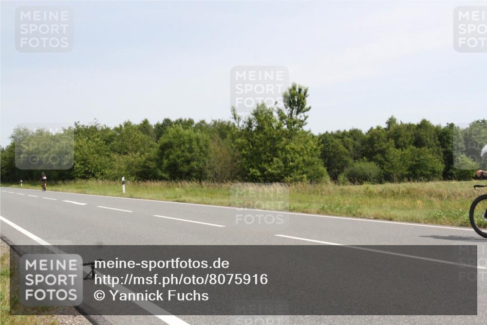 22.06.2025 - Viking Triathlon Yannick Fuchs http://msf.ph/oto/8075916 22.06.2025 11:53:05 Radfahren 188, 220 meine-sportfotos.de