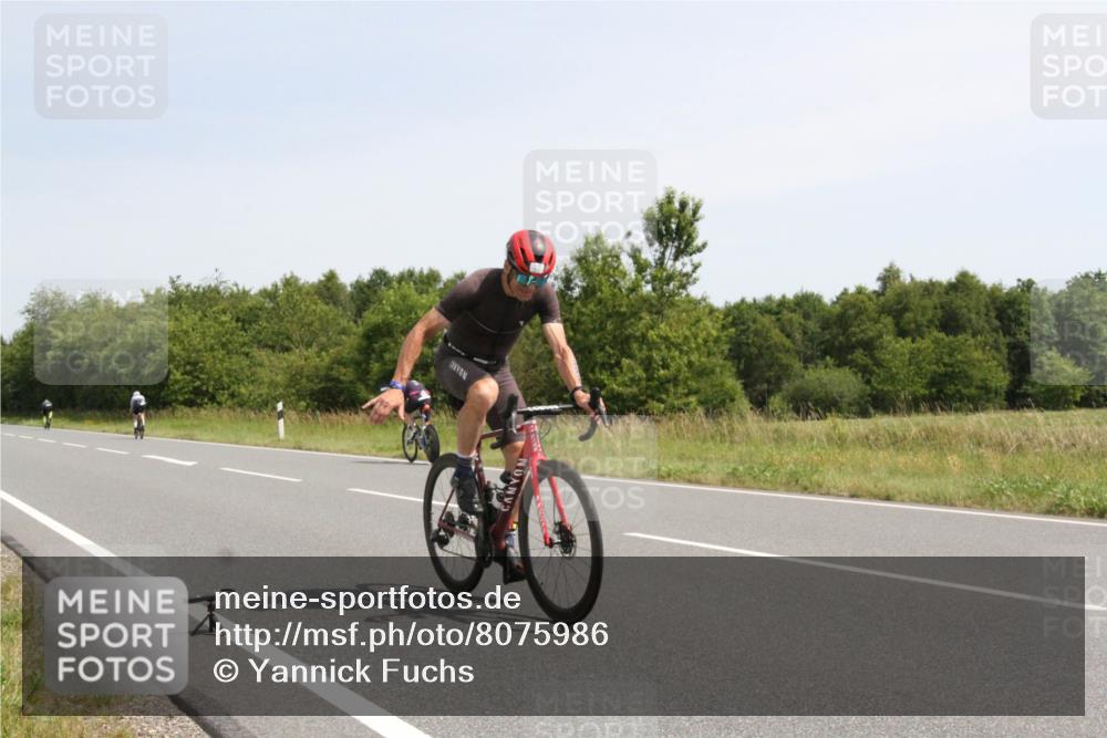 22.06.2025 - Viking Triathlon Yannick Fuchs http://msf.ph/oto/8075986 22.06.2025 11:54:05 Radfahren 159, 222 meine-sportfotos.de