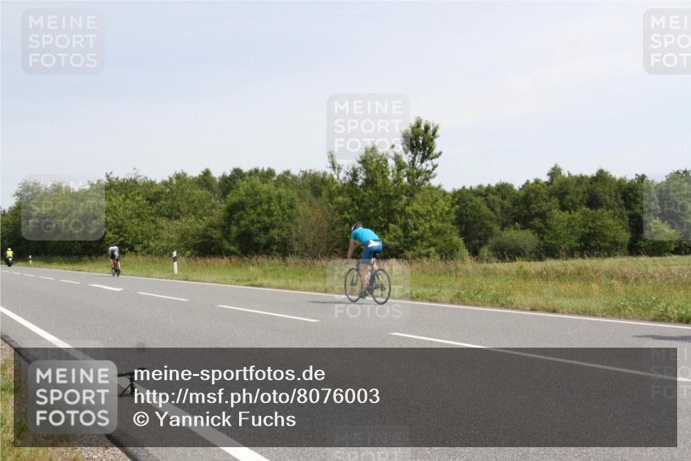 22.06.2025 - Viking Triathlon Yannick Fuchs http://msf.ph/oto/8076003 22.06.2025 11:54:30 Radfahren 128, 186, 283, 291, 421 meine-sportfotos.de