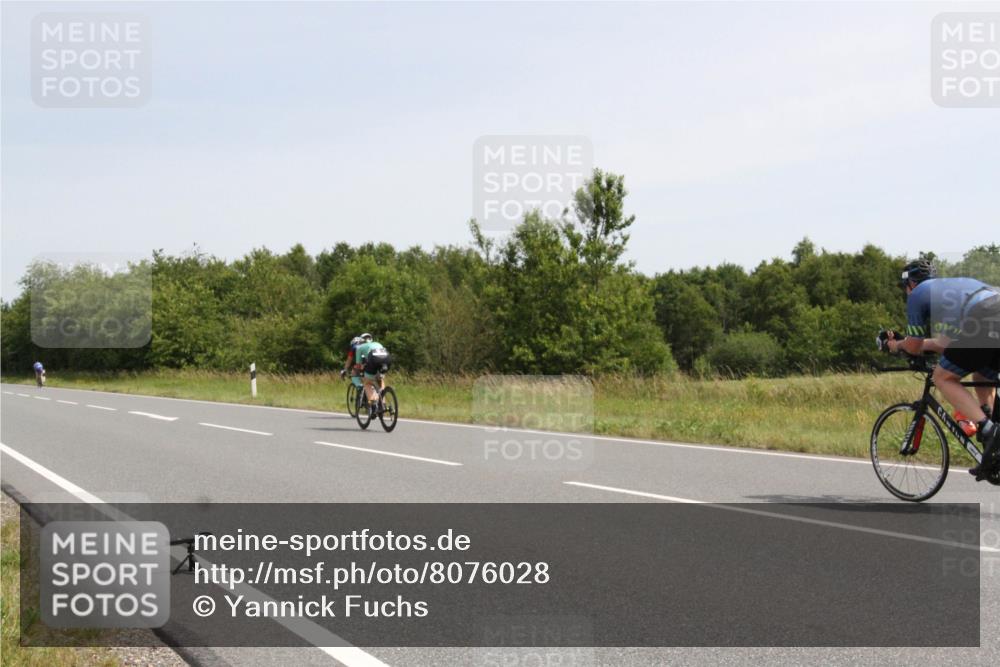22.06.2025 - Viking Triathlon Yannick Fuchs http://msf.ph/oto/8076028 22.06.2025 11:54:50 Radfahren 25, 65, 66, 89, 237, 311, 636, 649 meine-sportfotos.de