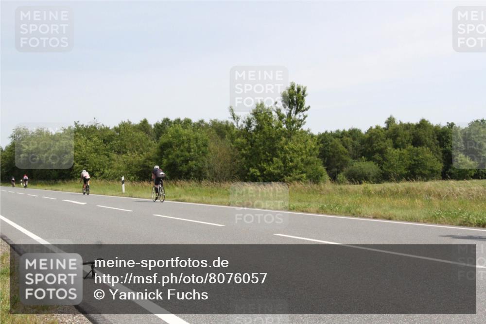 22.06.2025 - Viking Triathlon Yannick Fuchs http://msf.ph/oto/8076057 22.06.2025 11:55:09 Radfahren 191, 327, 644 meine-sportfotos.de