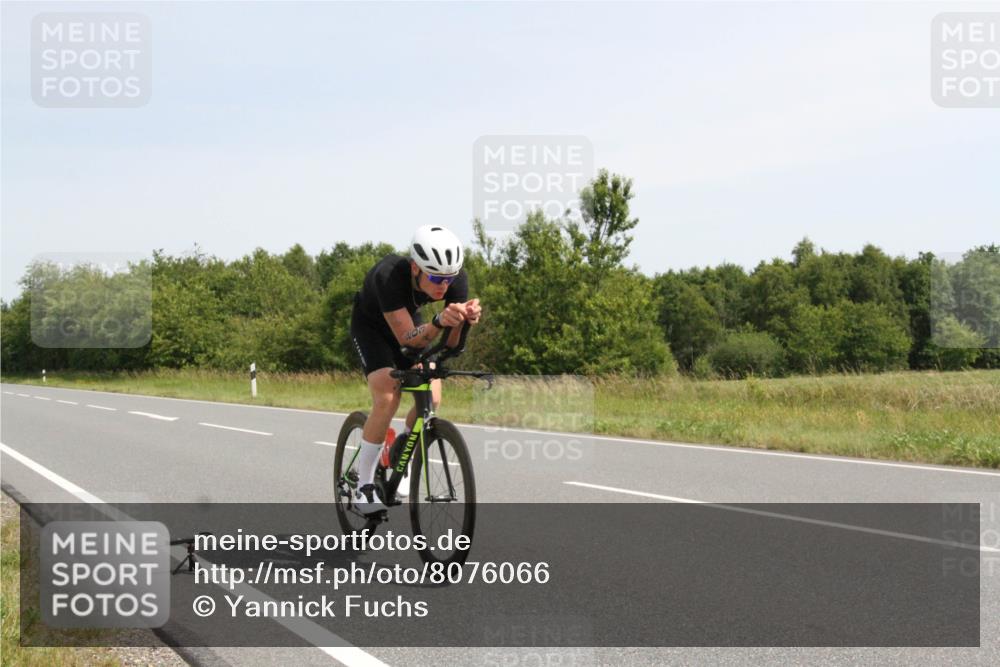 22.06.2025 - Viking Triathlon Yannick Fuchs http://msf.ph/oto/8076066 22.06.2025 11:55:36 Radfahren 8, 139, 203, 329, 479 meine-sportfotos.de