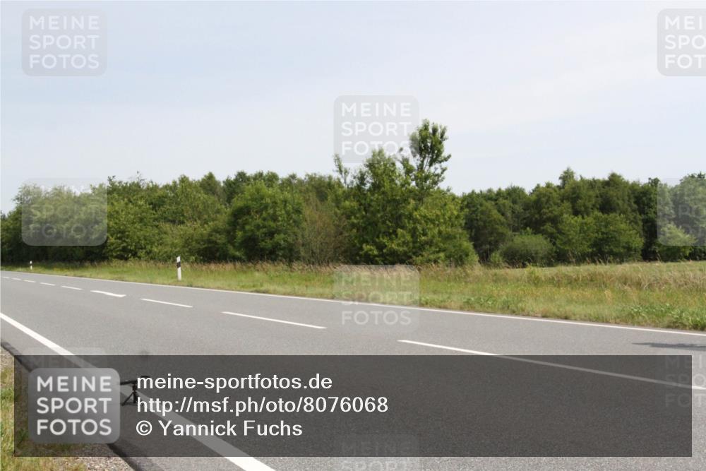 22.06.2025 - Viking Triathlon Yannick Fuchs http://msf.ph/oto/8076068 22.06.2025 11:55:36 Radfahren 8, 139, 203, 329, 479 meine-sportfotos.de