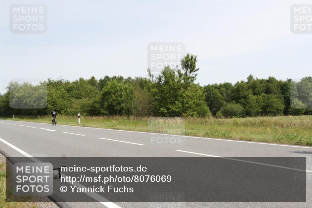 22.06.2025 - Viking Triathlon Yannick Fuchs http://msf.ph/oto/8076069 22.06.2025 11:55:39 Radfahren 139, 203, 479 meine-sportfotos.de