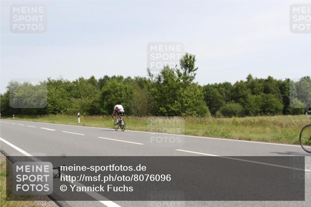 22.06.2025 - Viking Triathlon Yannick Fuchs http://msf.ph/oto/8076096 22.06.2025 11:56:00 Radfahren 217, 245, 318, 459, 625 meine-sportfotos.de