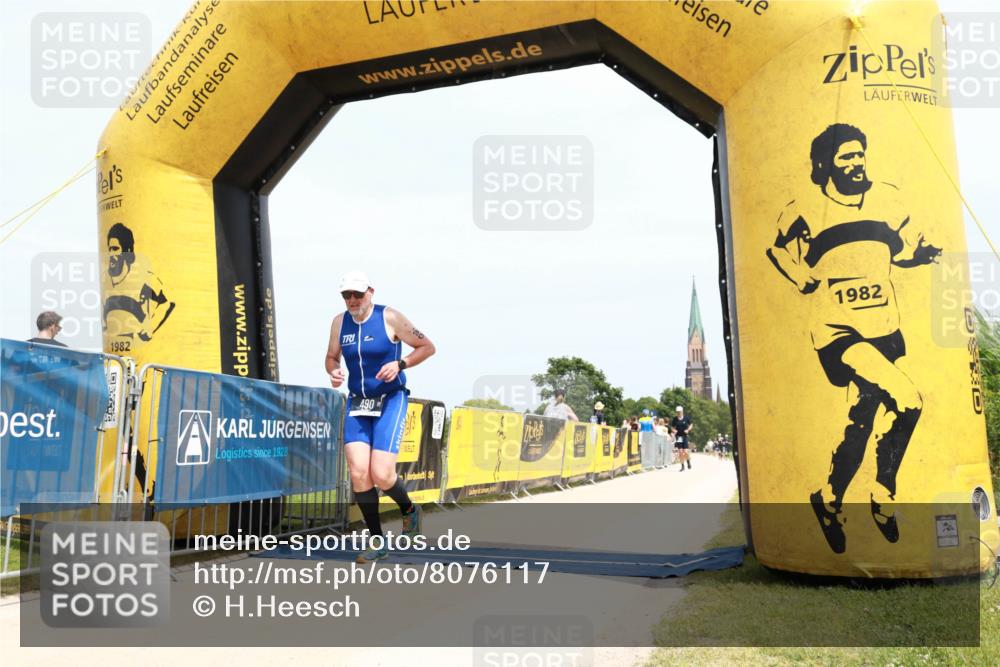 22.06.2025 - Viking Triathlon H.Heesch http://msf.ph/oto/8076117 22.06.2025 14:06:06 Laufen 7, 490 meine-sportfotos.de