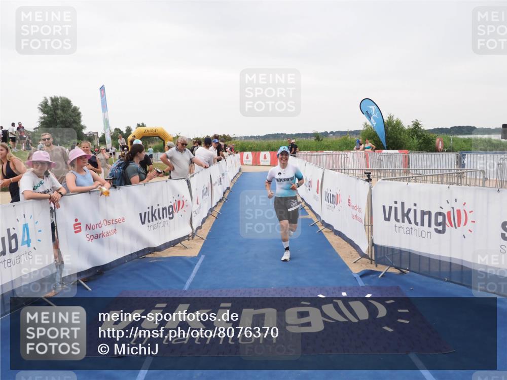 22.06.2025 - Viking Triathlon MichiJ http://msf.ph/oto/8076370 22.06.2025 16:02:07 Ziel 256 meine-sportfotos.de