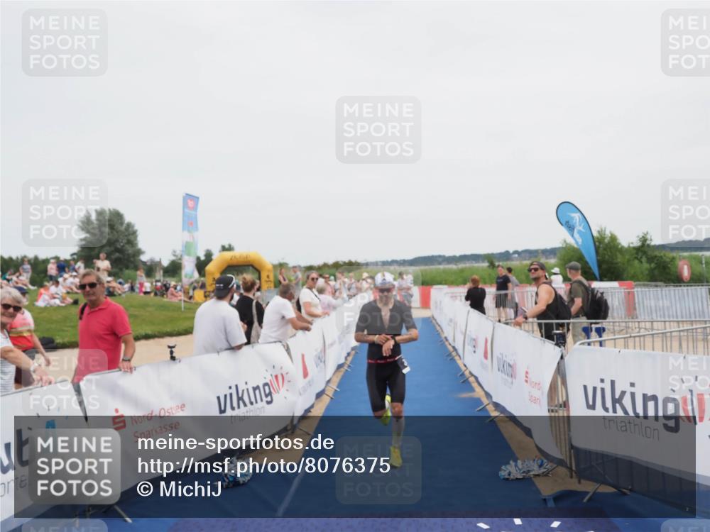 22.06.2025 - Viking Triathlon MichiJ http://msf.ph/oto/8076375 22.06.2025 14:33:57 Ziel 341, 662 meine-sportfotos.de