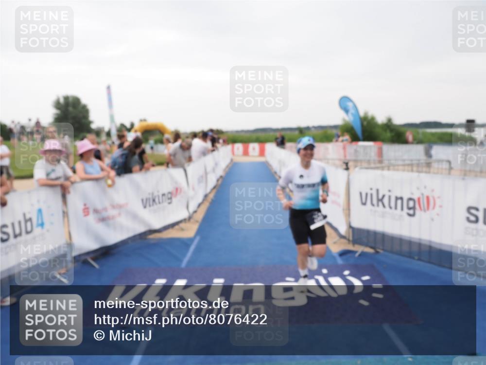22.06.2025 - Viking Triathlon MichiJ http://msf.ph/oto/8076422 22.06.2025 16:02:07 Ziel 256 meine-sportfotos.de