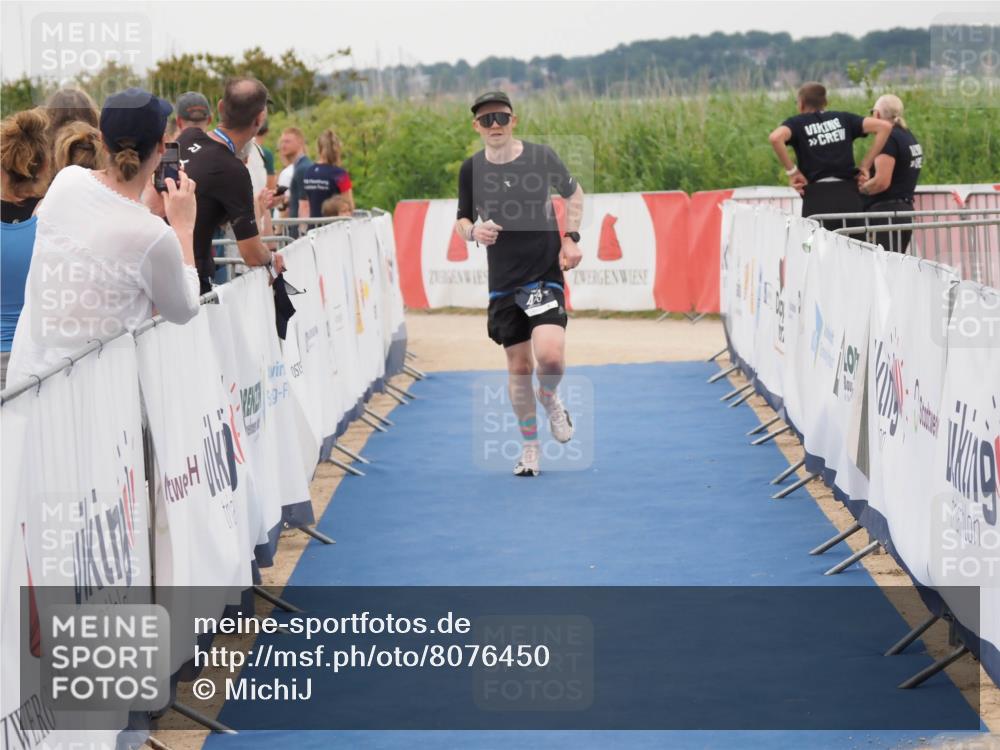 22.06.2025 - Viking Triathlon MichiJ http://msf.ph/oto/8076450 22.06.2025 16:02:25 Ziel 479 meine-sportfotos.de