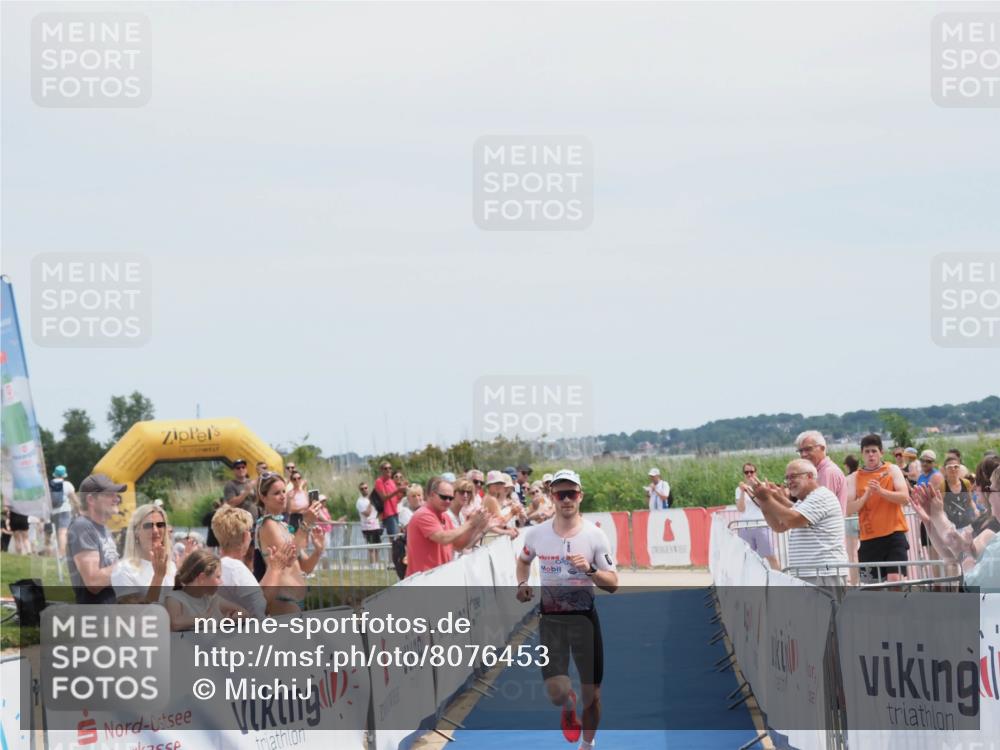 22.06.2025 - Viking Triathlon MichiJ http://msf.ph/oto/8076453 22.06.2025 13:55:36 Ziel 521 meine-sportfotos.de