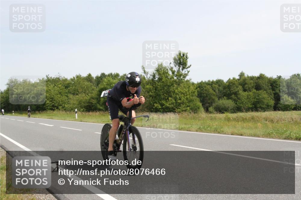22.06.2025 - Viking Triathlon Yannick Fuchs http://msf.ph/oto/8076466 22.06.2025 11:56:12 Radfahren 125, 379, 493, 555 meine-sportfotos.de