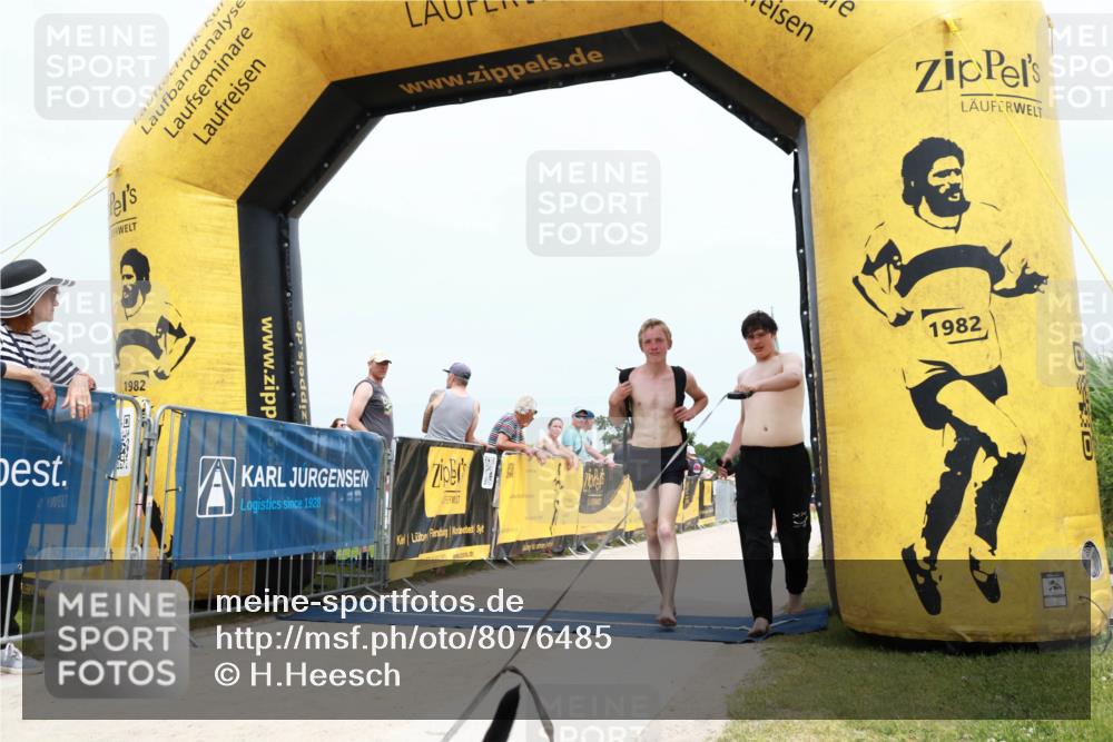 22.06.2025 - Viking Triathlon H.Heesch http://msf.ph/oto/8076485 22.06.2025 14:53:40 Laufen 542 meine-sportfotos.de