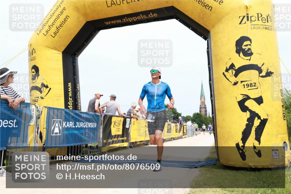 22.06.2025 - Viking Triathlon H.Heesch http://msf.ph/oto/8076509 22.06.2025 14:54:04 Laufen 237 meine-sportfotos.de