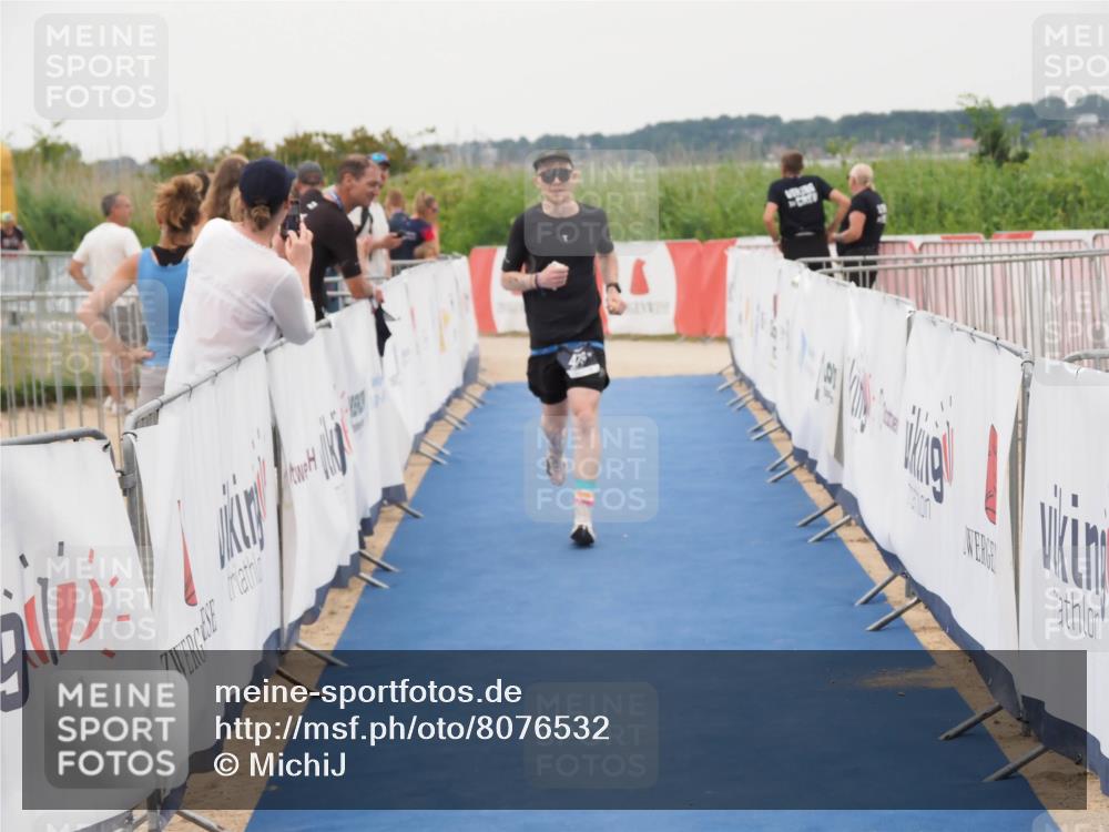 22.06.2025 - Viking Triathlon MichiJ http://msf.ph/oto/8076532 22.06.2025 16:02:26 Ziel 479 meine-sportfotos.de