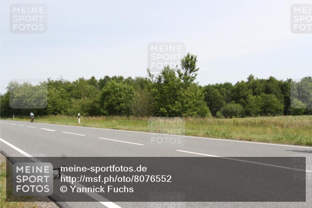 22.06.2025 - Viking Triathlon Yannick Fuchs http://msf.ph/oto/8076552 22.06.2025 11:56:53 Radfahren 30, 606 meine-sportfotos.de