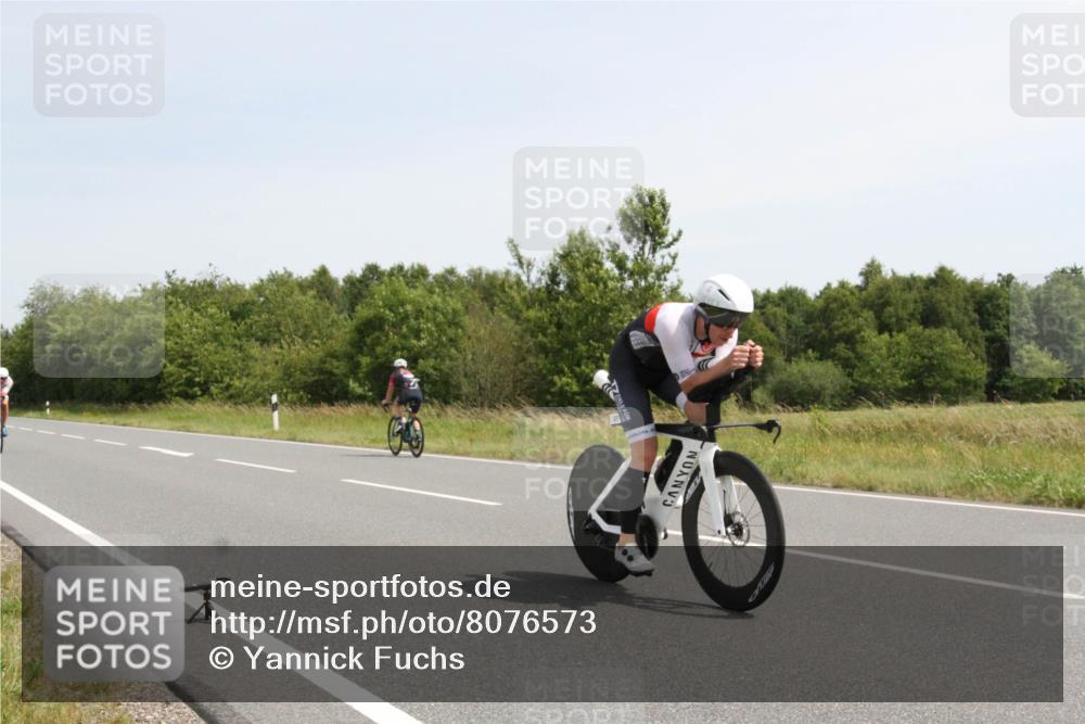 22.06.2025 - Viking Triathlon Yannick Fuchs http://msf.ph/oto/8076573 22.06.2025 11:57:05 Radfahren 221, 416, 510 meine-sportfotos.de