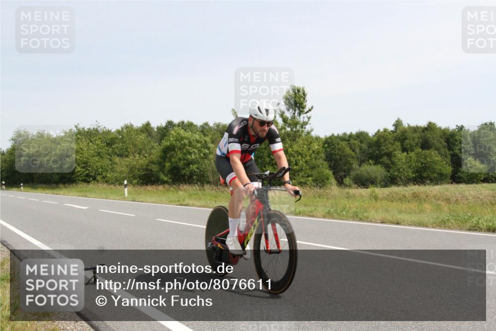 22.06.2025 - Viking Triathlon Yannick Fuchs http://msf.ph/oto/8076611 22.06.2025 11:57:26 Radfahren 1, 330, 455 meine-sportfotos.de