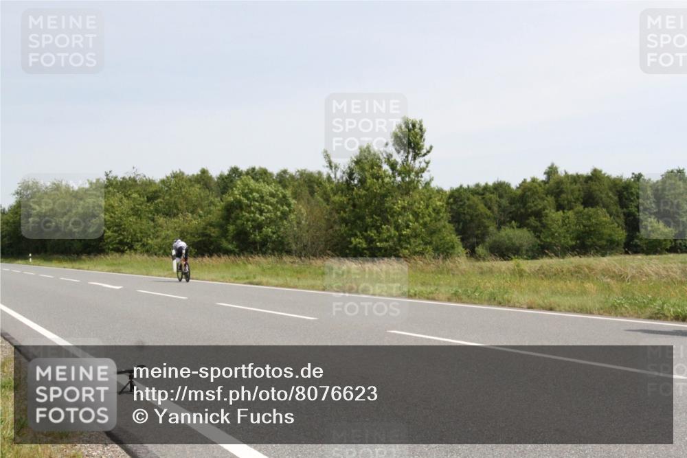 22.06.2025 - Viking Triathlon Yannick Fuchs http://msf.ph/oto/8076623 22.06.2025 11:57:31 Radfahren 1, 71, 455 meine-sportfotos.de