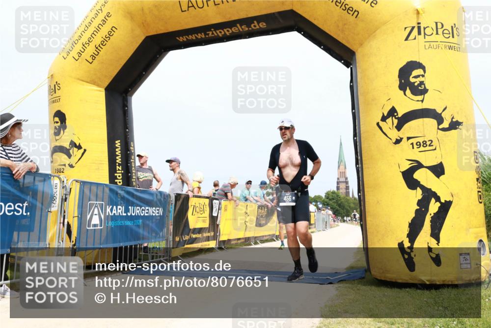 22.06.2025 - Viking Triathlon H.Heesch http://msf.ph/oto/8076651 22.06.2025 14:55:33 Laufen 204, 292, 456 meine-sportfotos.de